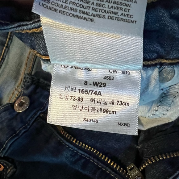 Denim Capris - Picture 4 of 4